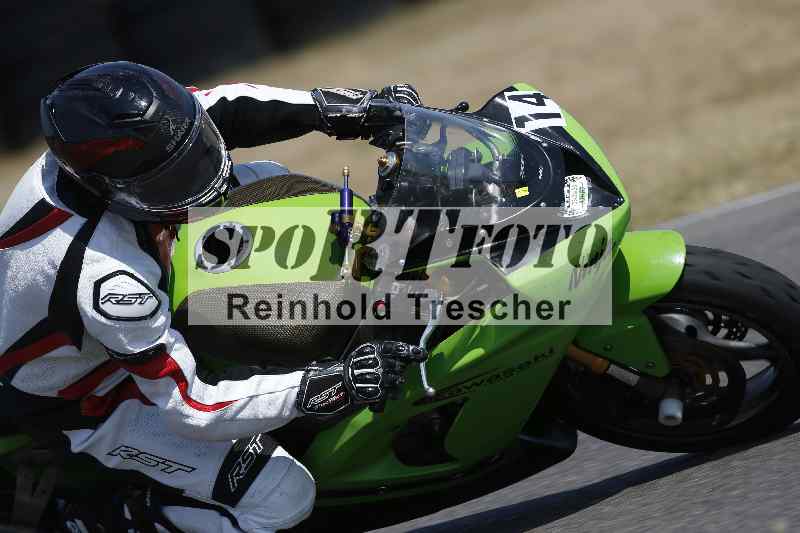 /Archiv-2023/28 05.06.2023 Moto Club Anneau du Rhin/vert-medium/14